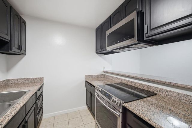 1 Appian Way 714-5, South San Francisco, CA 94080