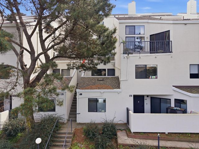 1 Appian Way 714-5, South San Francisco, CA 94080
