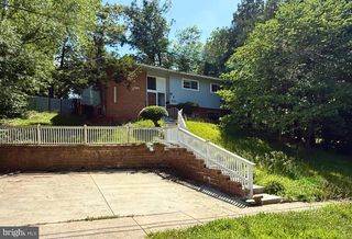 7717 GLENISTER DR, Springfield, VA 22152