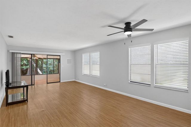 8391 NW 39TH CIRCLE, Gainesville, FL 32653