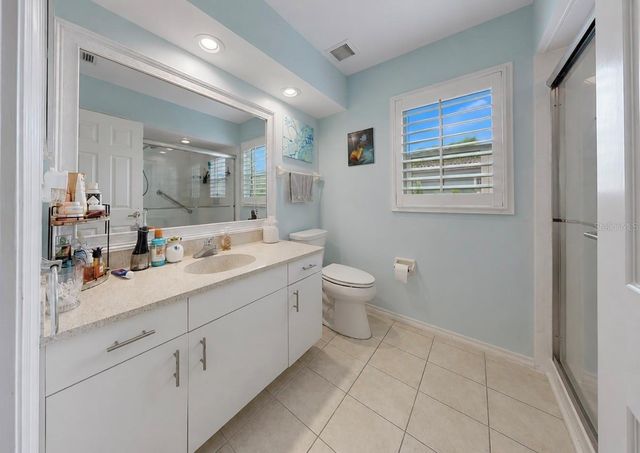 2027 NEW BEDFORD DRIVE, Sun City Center, FL 33573