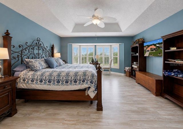 2027 NEW BEDFORD DRIVE, Sun City Center, FL 33573