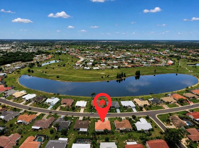 2027 NEW BEDFORD DRIVE, Sun City Center, FL 33573