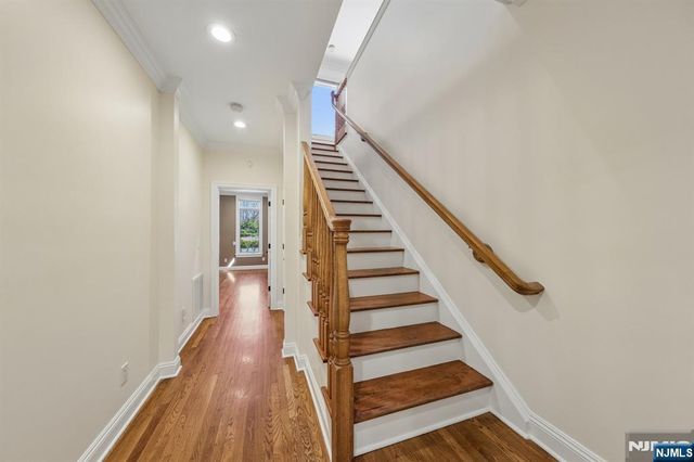 14 O Shaughnessy Lane, Closter, NJ 07624