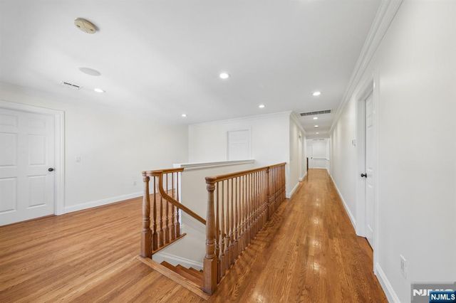 14 O Shaughnessy Lane, Closter, NJ 07624