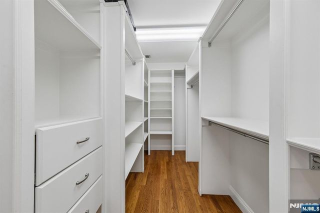 14 O Shaughnessy Lane, Closter, NJ 07624