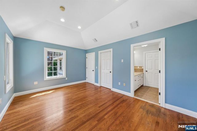 14 O Shaughnessy Lane, Closter, NJ 07624