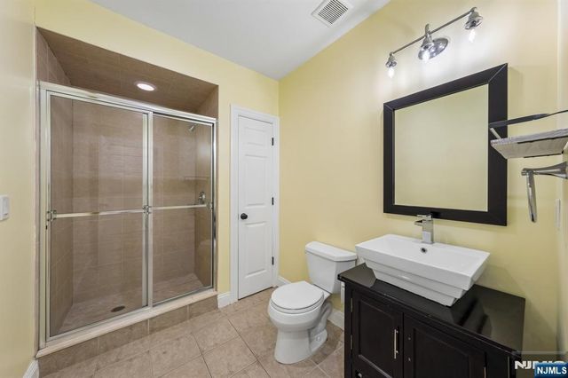 14 O Shaughnessy Lane, Closter, NJ 07624