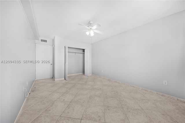 400 Kings Point Dr 1427, Sunny Isles Beach, FL 33160