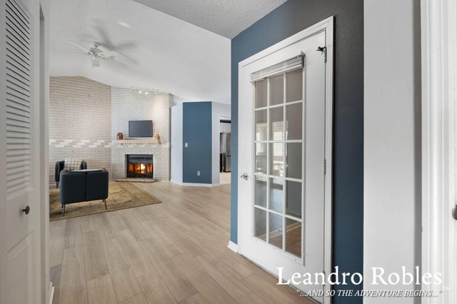 661 Twin Lakes Drive Ne, City Of Grand Rapids, MI 49525