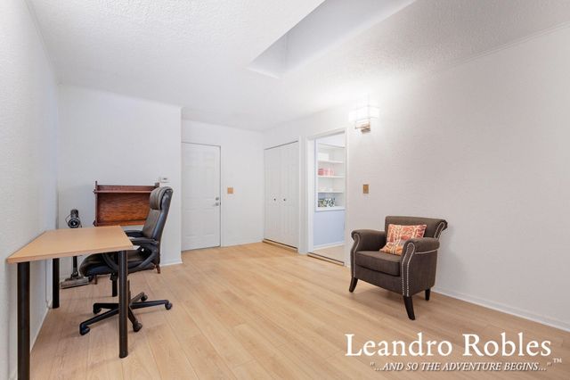 661 Twin Lakes Drive Ne, City Of Grand Rapids, MI 49525