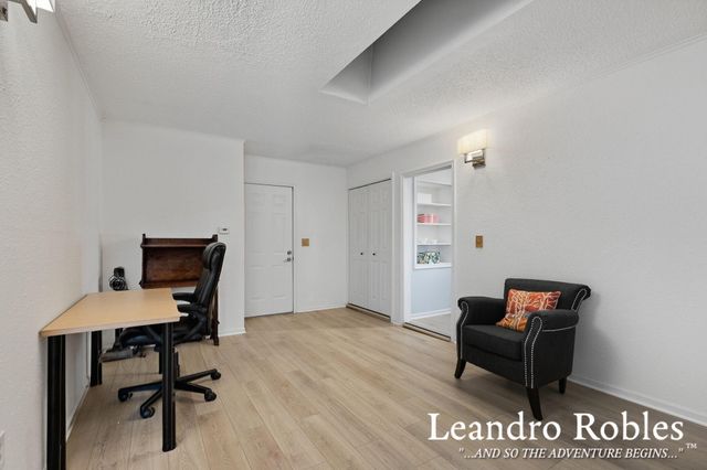 661 Twin Lakes Drive Ne, City Of Grand Rapids, MI 49525