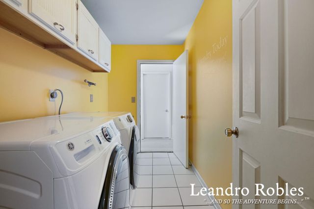 661 Twin Lakes Drive Ne, City Of Grand Rapids, MI 49525