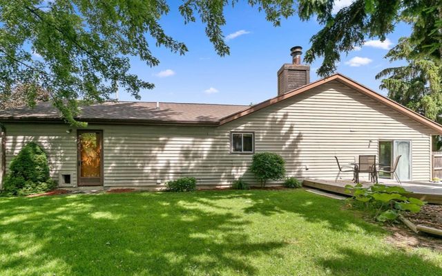 661 Twin Lakes Drive Ne, City Of Grand Rapids, MI 49525