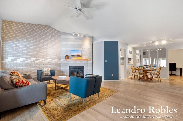 661 Twin Lakes Drive Ne, City Of Grand Rapids, MI 49525