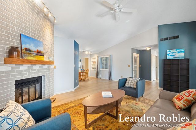 661 Twin Lakes Drive Ne, City Of Grand Rapids, MI 49525