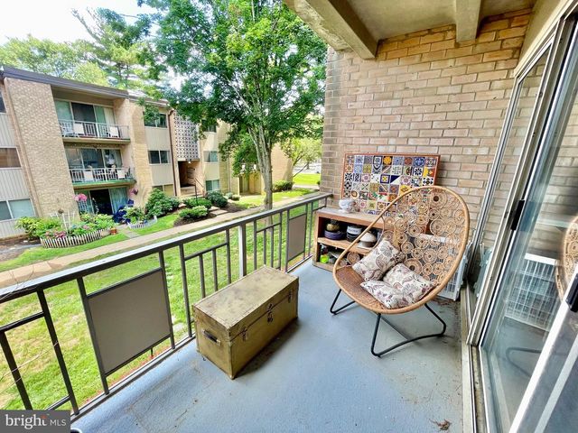 12207 ACADEMY WAY #149 -7, Rockville, MD 20852