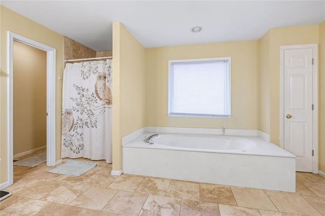 4609 Hunters Court, Gainesville, GA 30507