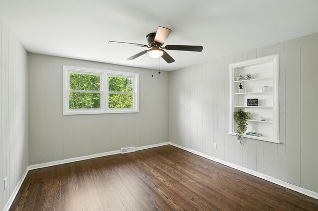 3710 W 125th Avenue, Crown Point, IN 46307