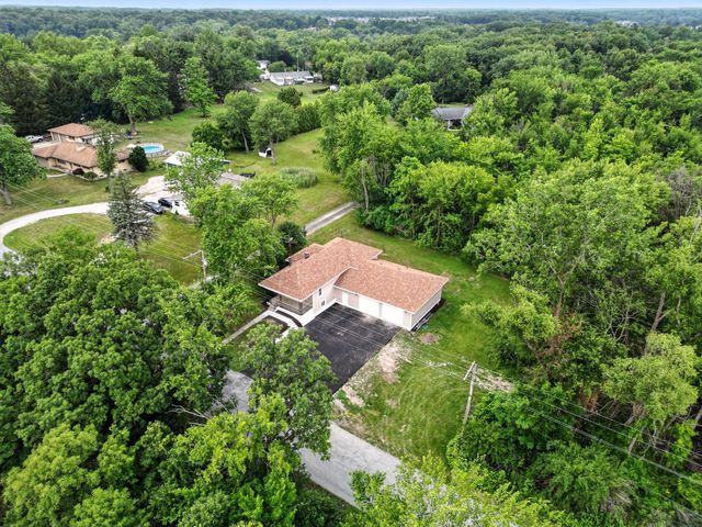 3710 W 125th Avenue, Crown Point, IN 46307