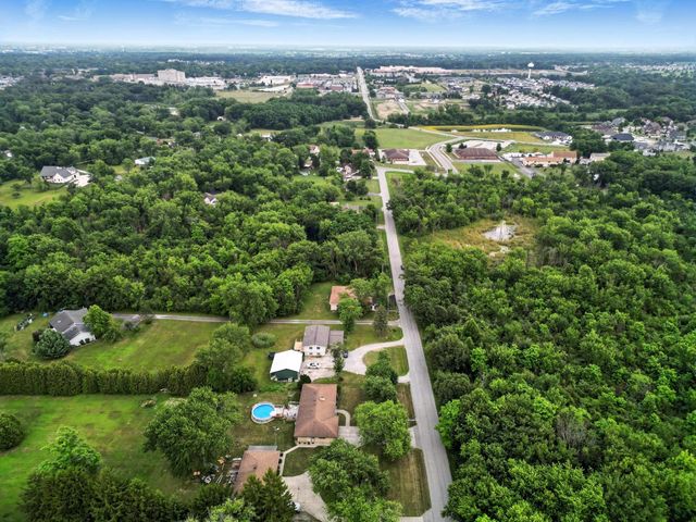 3710 W 125th Avenue, Crown Point, IN 46307