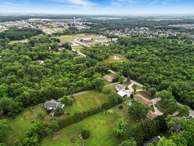 3710 W 125th Avenue, Crown Point, IN 46307