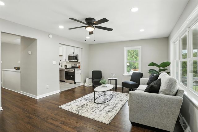 3710 W 125th Avenue, Crown Point, IN 46307