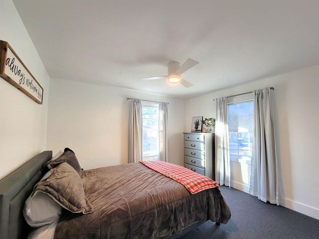 937 Highland Ave, Salina, KS 67401