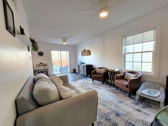 937 Highland Ave, Salina, KS 67401