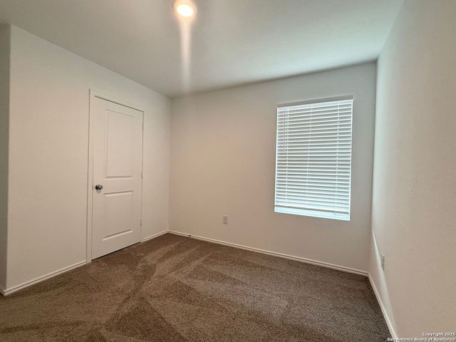 7726 NESSIE TRAILS, San Antonio, TX 78227