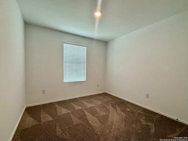 7726 NESSIE TRAILS, San Antonio, TX 78227