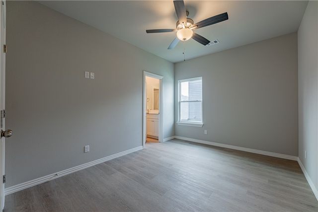 1402 SW Poigai Way 2, Bentonville, AR 72712