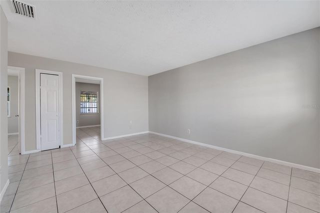 1909 W GREEN STREET, Tampa, FL 33607