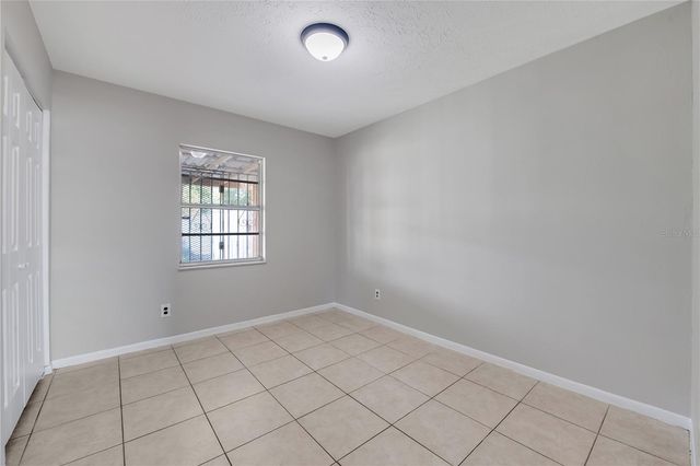 1909 W GREEN STREET, Tampa, FL 33607