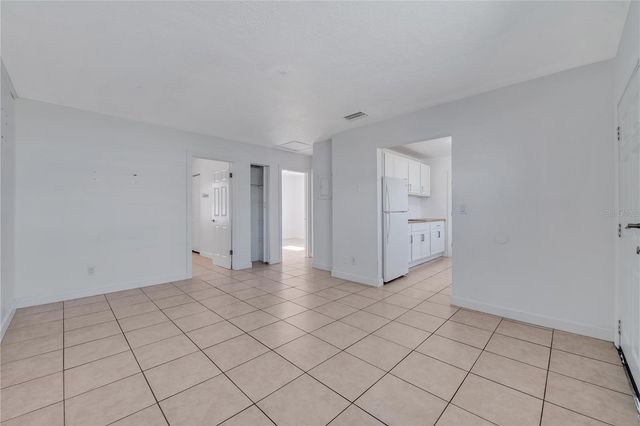 1909 W GREEN STREET, Tampa, FL 33607