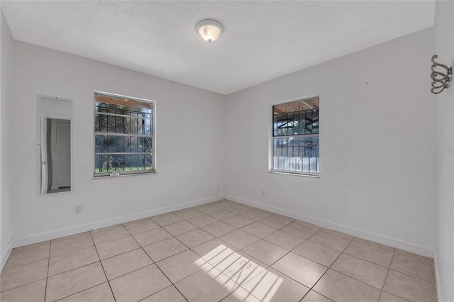 1909 W GREEN STREET, Tampa, FL 33607