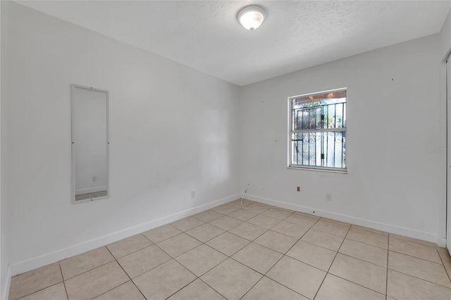 1909 W GREEN STREET, Tampa, FL 33607