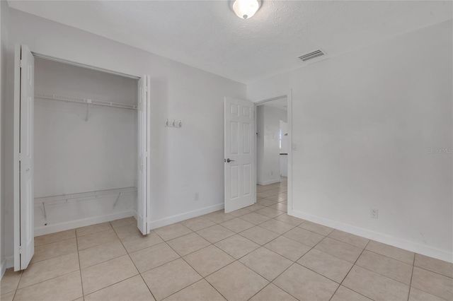 1909 W GREEN STREET, Tampa, FL 33607