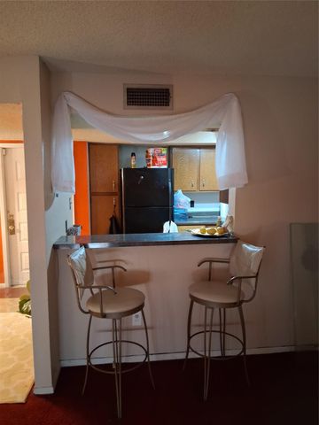 2816 S Bartell Drive 24, Houston, TX 77054
