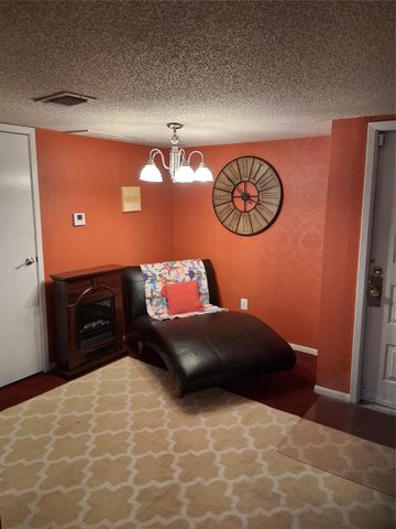 2816 S Bartell Drive 24, Houston, TX 77054