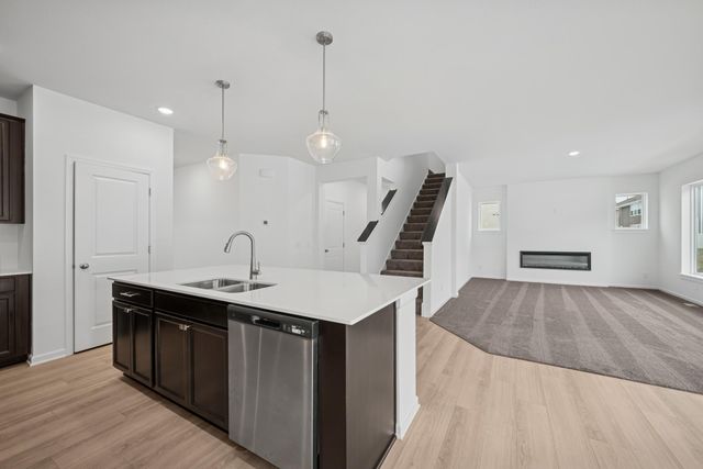 14996 Ardgillan Road, Rosemount, MN 55068