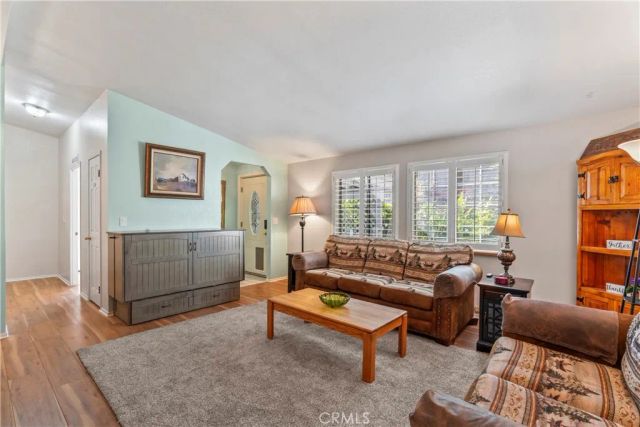 2113 Spring Oak, Running Springs, CA 92382