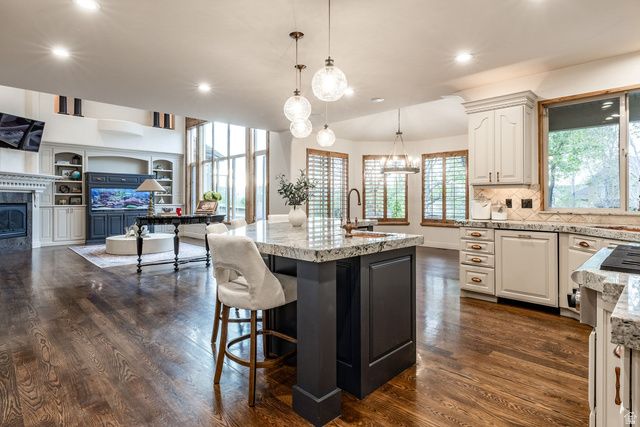 1777 E SOMERSET RIDGE DR, Draper, UT 84020