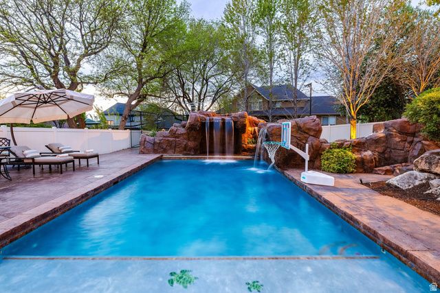 1777 E SOMERSET RIDGE DR, Draper, UT 84020