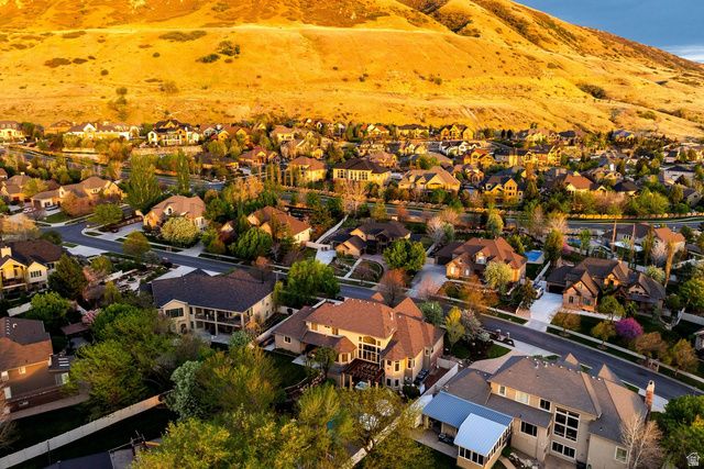 1777 E SOMERSET RIDGE DR, Draper, UT 84020