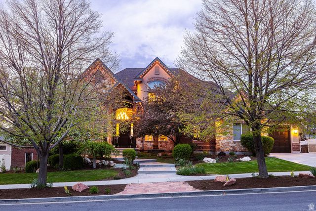 1777 E SOMERSET RIDGE DR, Draper, UT 84020