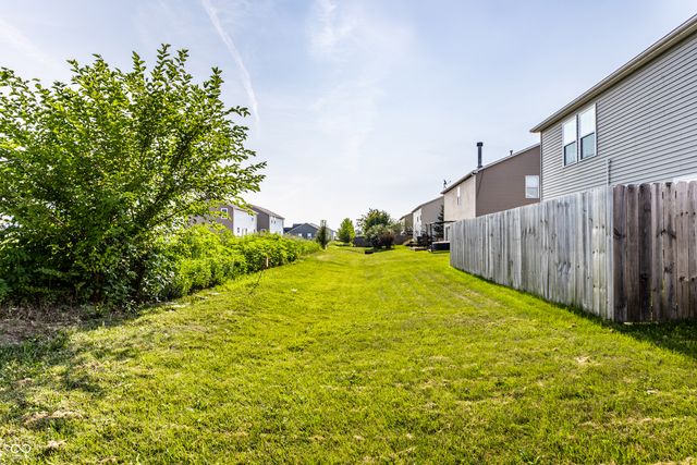 1196 King Maple Drive, Greenfield, IN 46140