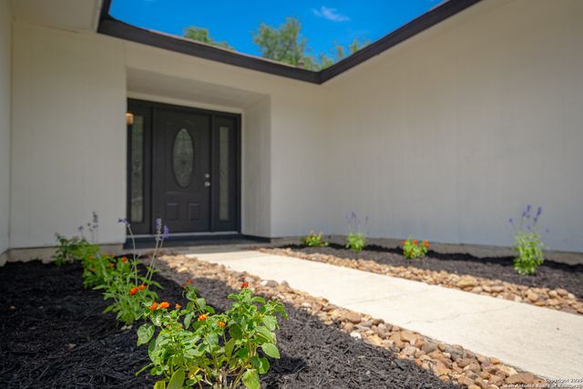 6131 Windbrooke, San Antonio, TX 78249