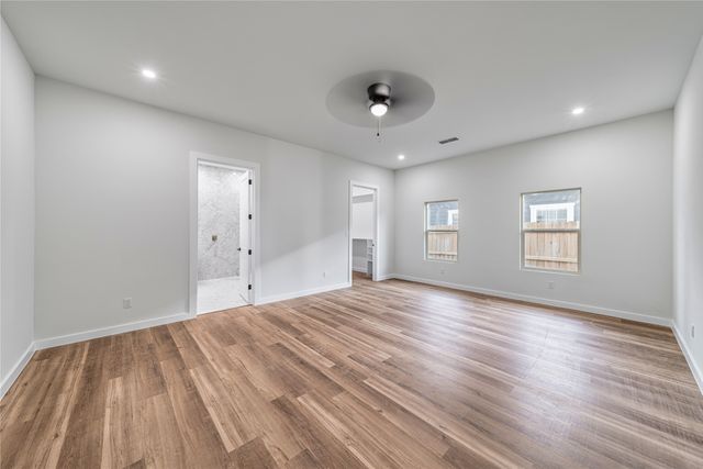 4816 Zealand Street, Dallas, TX 75216