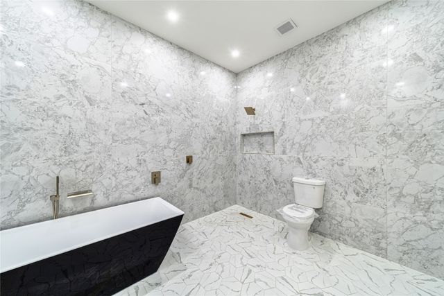 4816 Zealand Street, Dallas, TX 75216